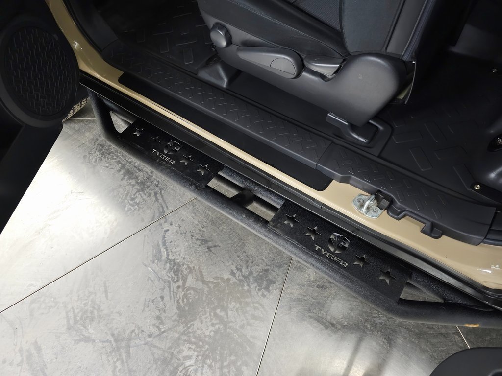 2014 TOYOTA FJ CRUISER - Image 14