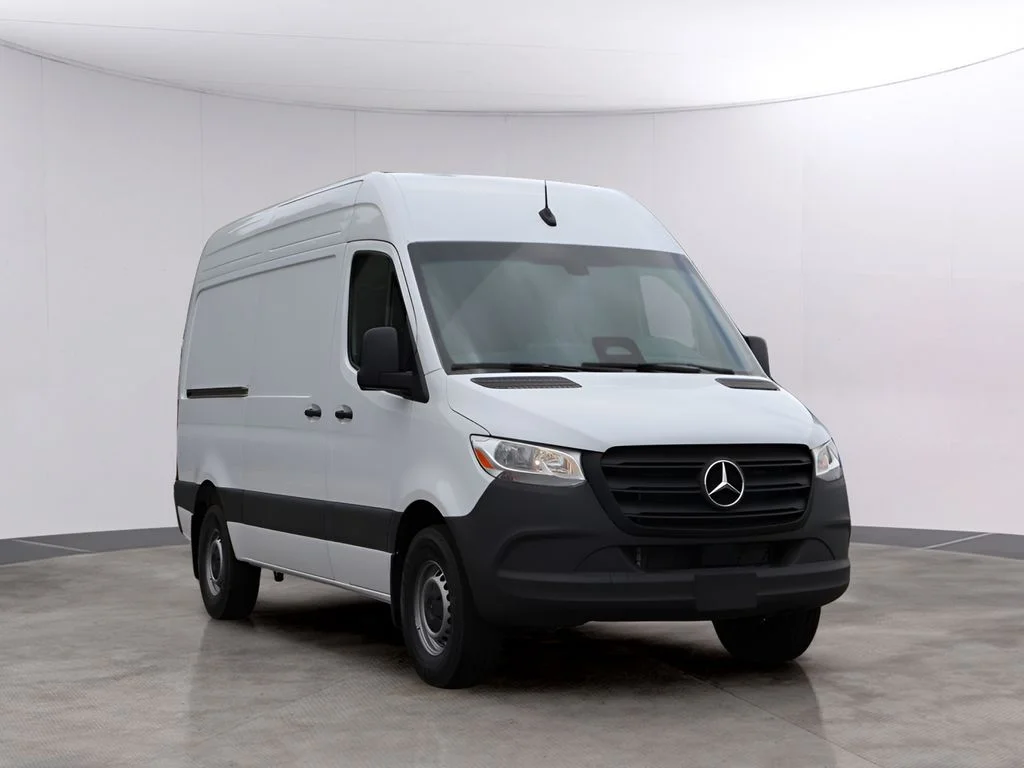 New 2026 Arctic White Mercedes-Benz Cargo 144 WB image 3