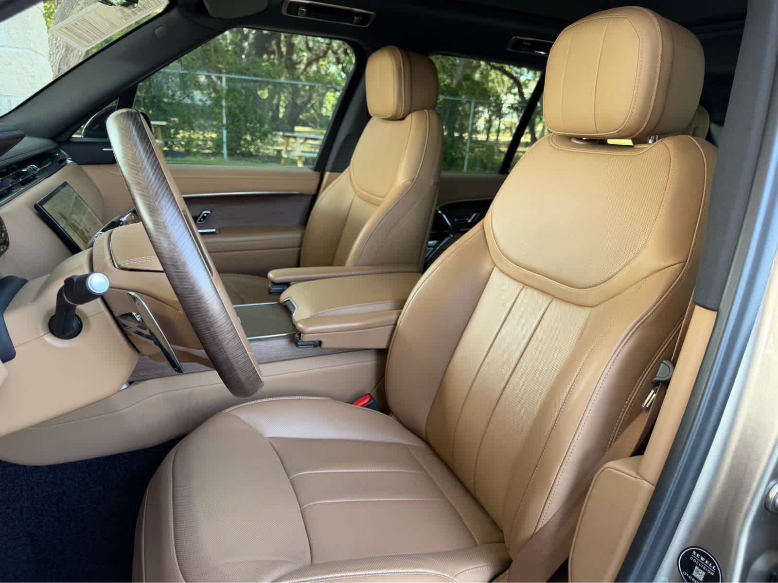 Certified Used 2024 BATUMI GOLD Land Rover SE image 14
