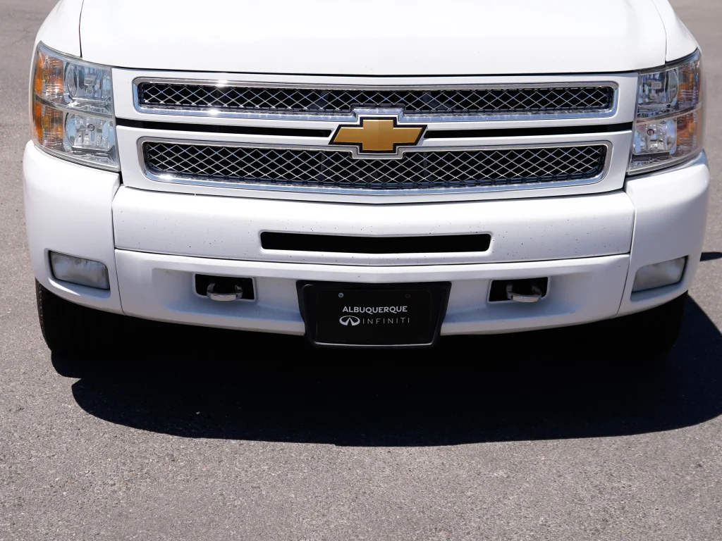 Used 2012 Summit White Chevrolet LT image 5