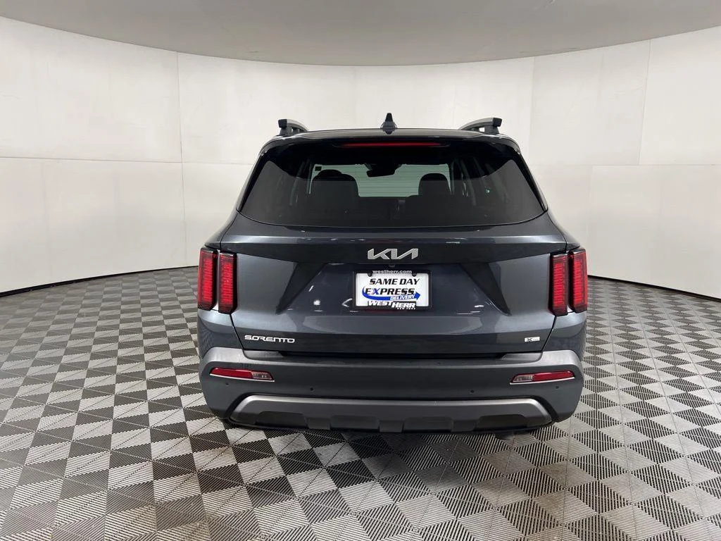 Used 2023 Grey Kia X-Line EX image 11