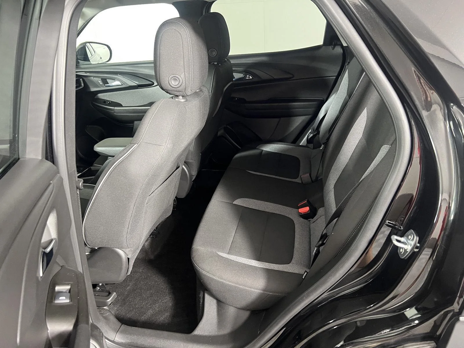 Used 2023 Black Metallic Chevrolet LT image 6
