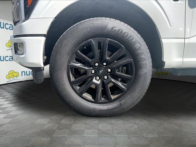 Used 2025 White Ford Platinum image 9