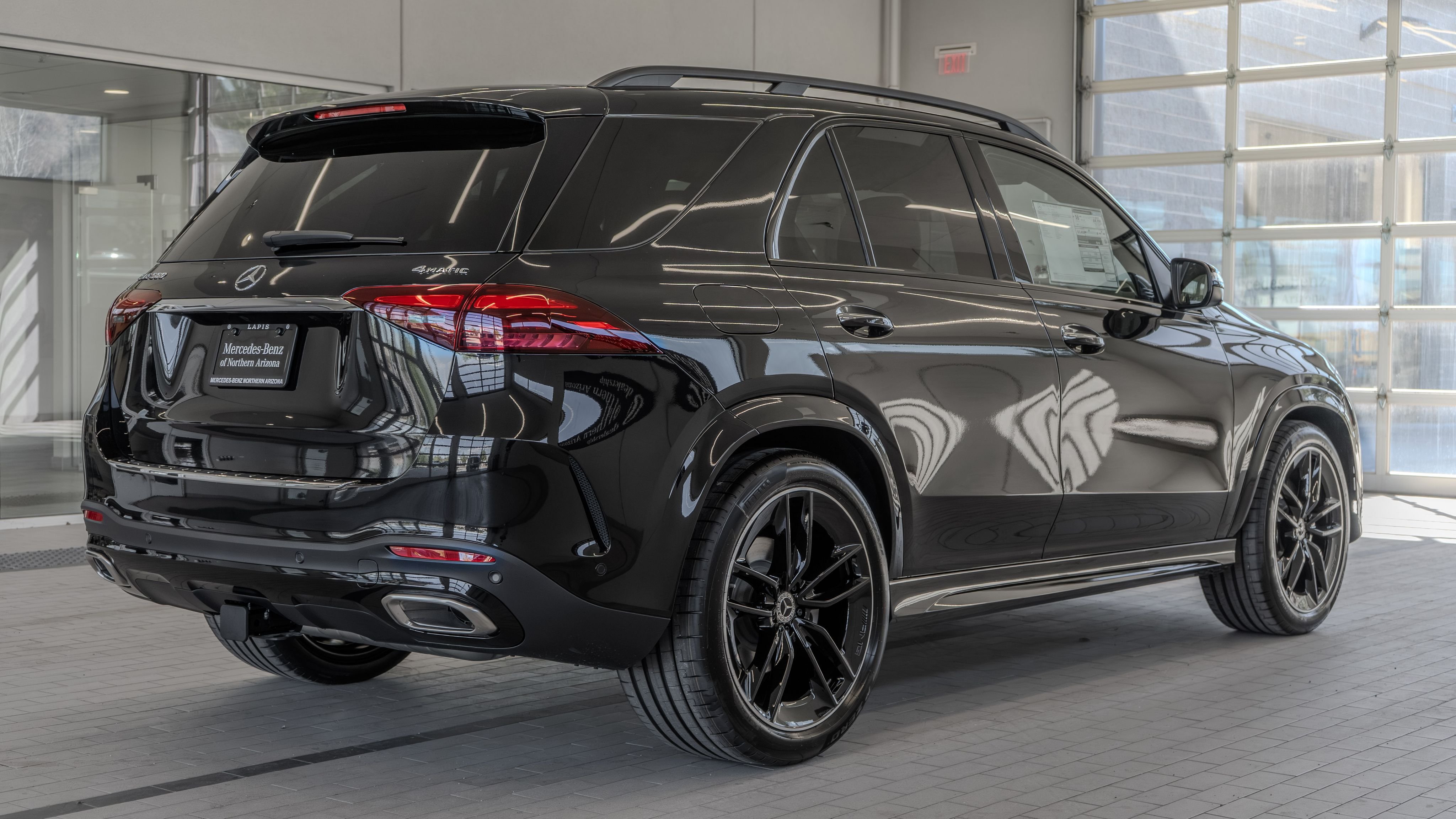 New 2026 Obsidian Black Metallic Mercedes-Benz GLE 580 image 28
