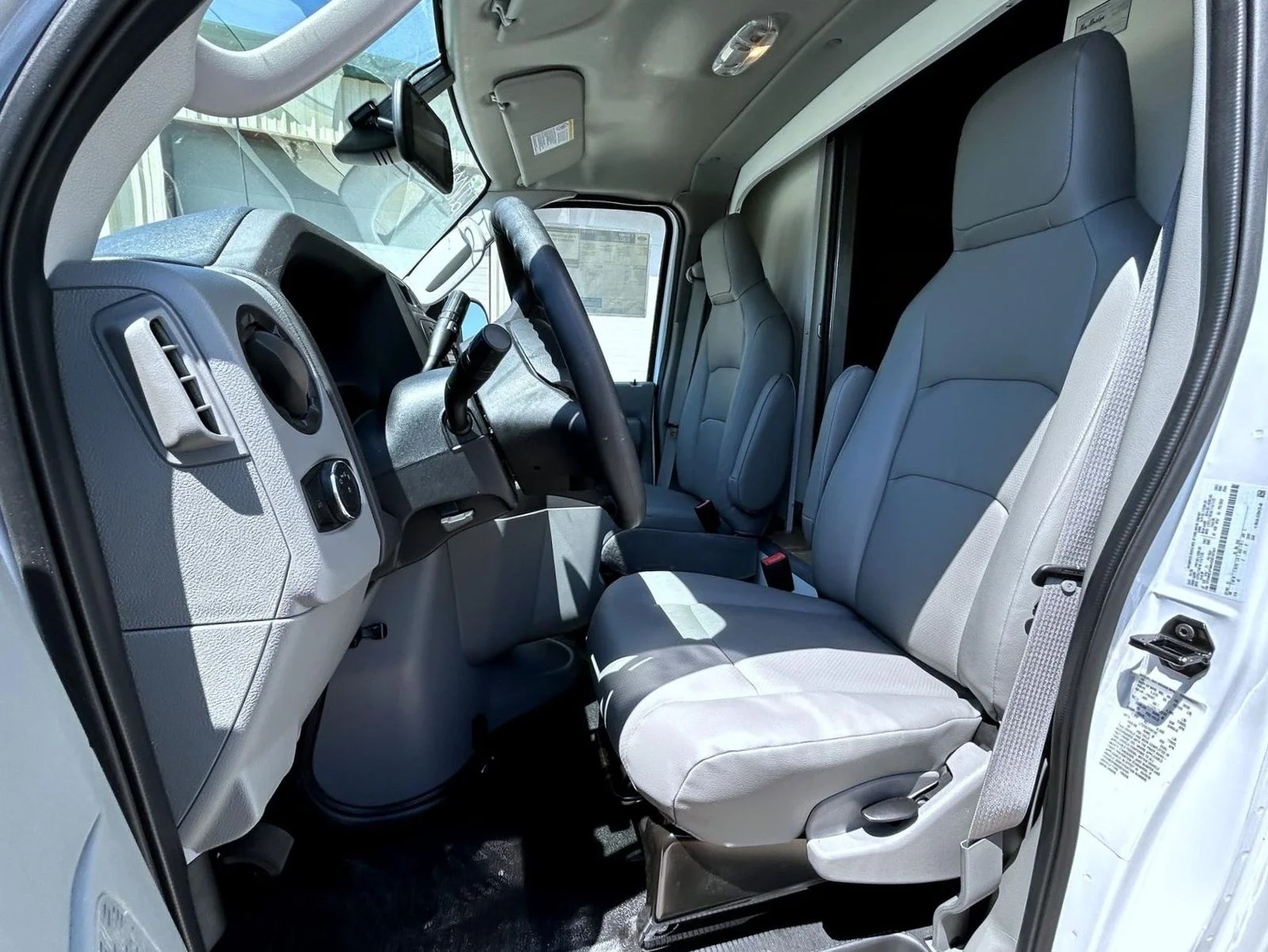 New 2027 White Ford Base image 10