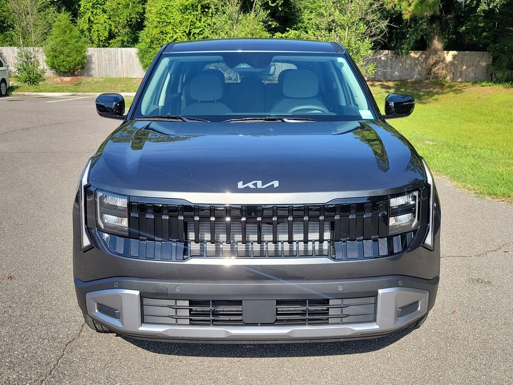 New 2027 Interstellar Gray Kia S image 2