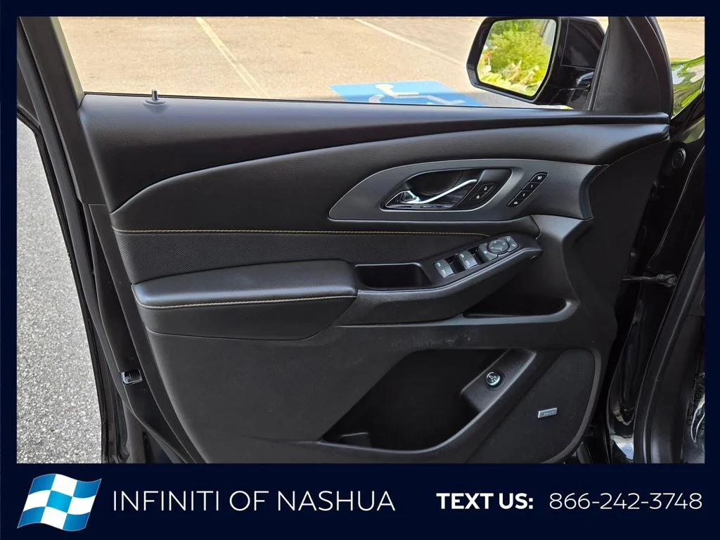 Used 2019 Black Chevrolet Premier image 9