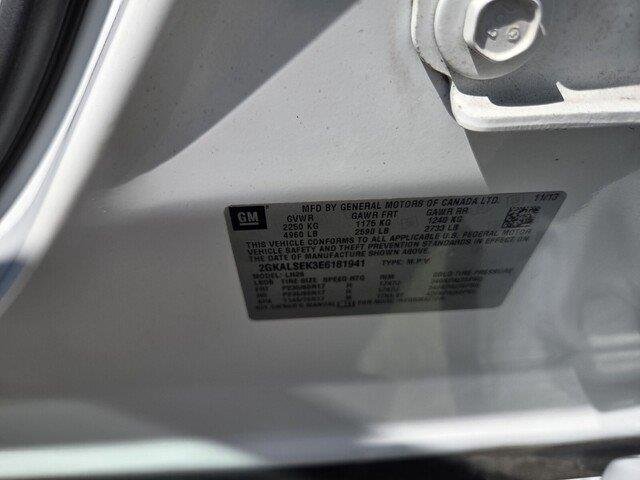 Used 2014 Summit White GMC SLT image 30