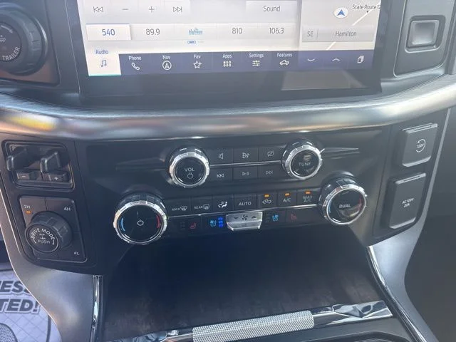 Used 2023 Oxford White Ford Lariat image 18
