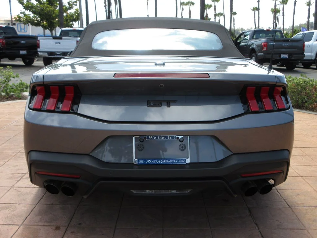 Certified Used 2024 Gray Metallic Ford GT Premium image 3