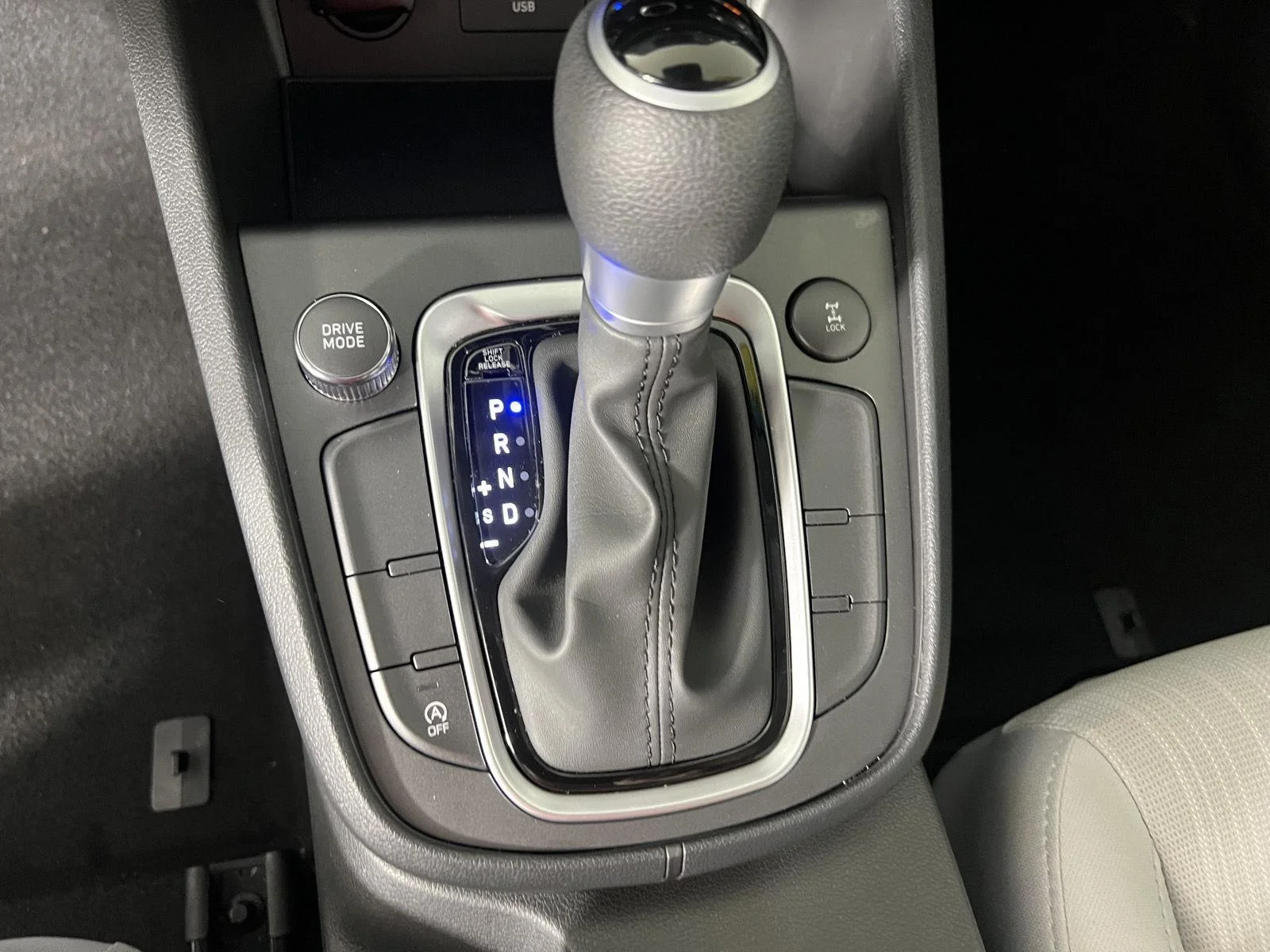 Used 2023 Cyber Silver Hyundai SEL image 24