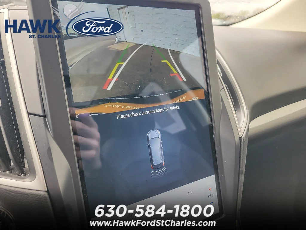Certified Used 2023 Green Metallic Ford SEL image 14