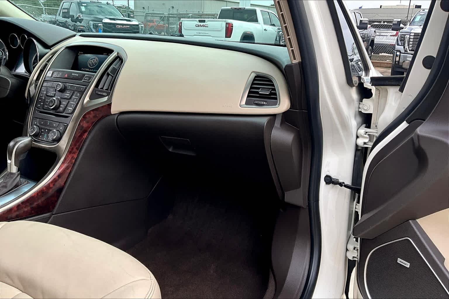 Used 2015 White Diamond Tricoat Buick Leather Group image 18