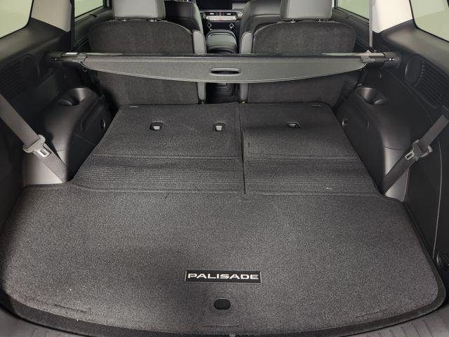 New 2026 White Hyundai SEL Premium 7P image 24