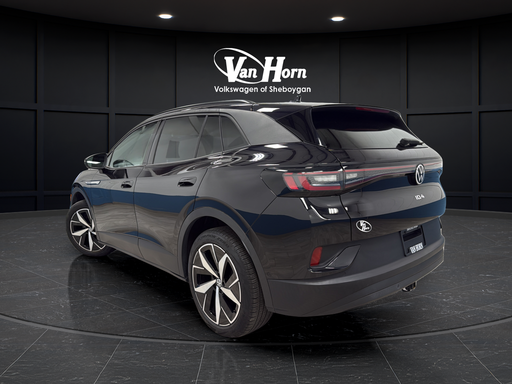 Used 2023 Deep Black Volkswagen Pro S image 5