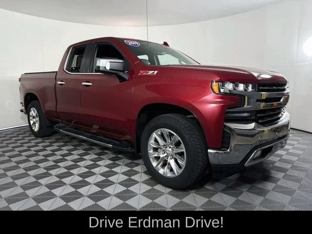 Used 2019 CAJUN RED TINTCOAT Chevrolet LTZ image 1