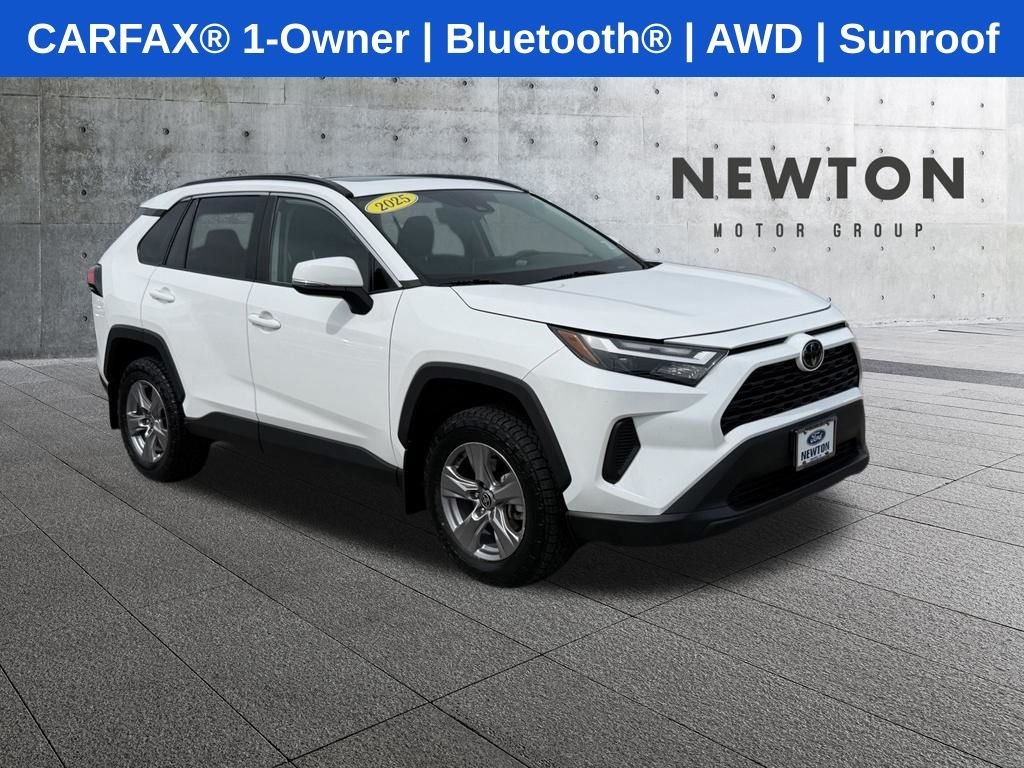 Used 2025 Ice Toyota XLE image 1