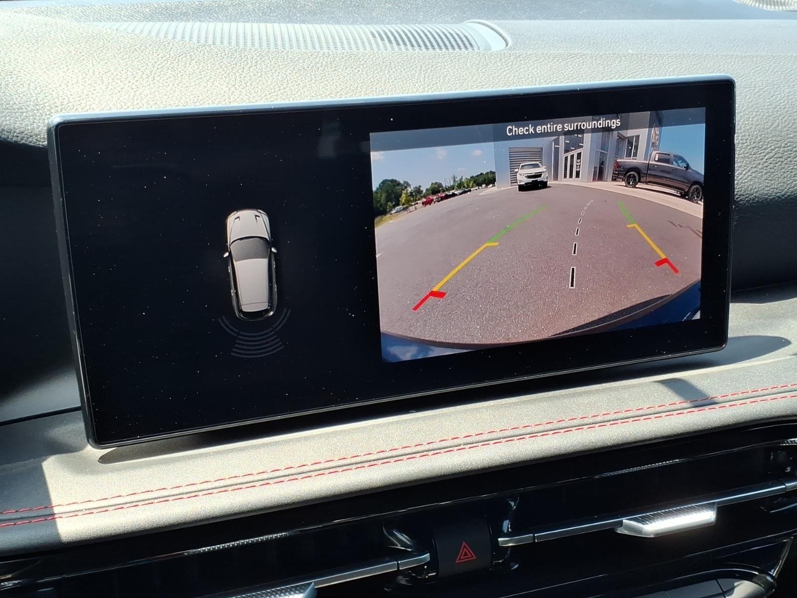 Used 2024 Acapulco Gold Dodge R/T image 4