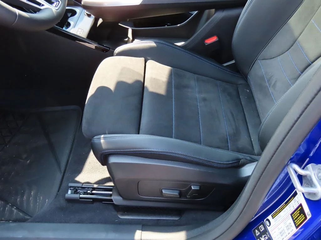 Certified Used 2026 Blue BMW xDrive28i image 40
