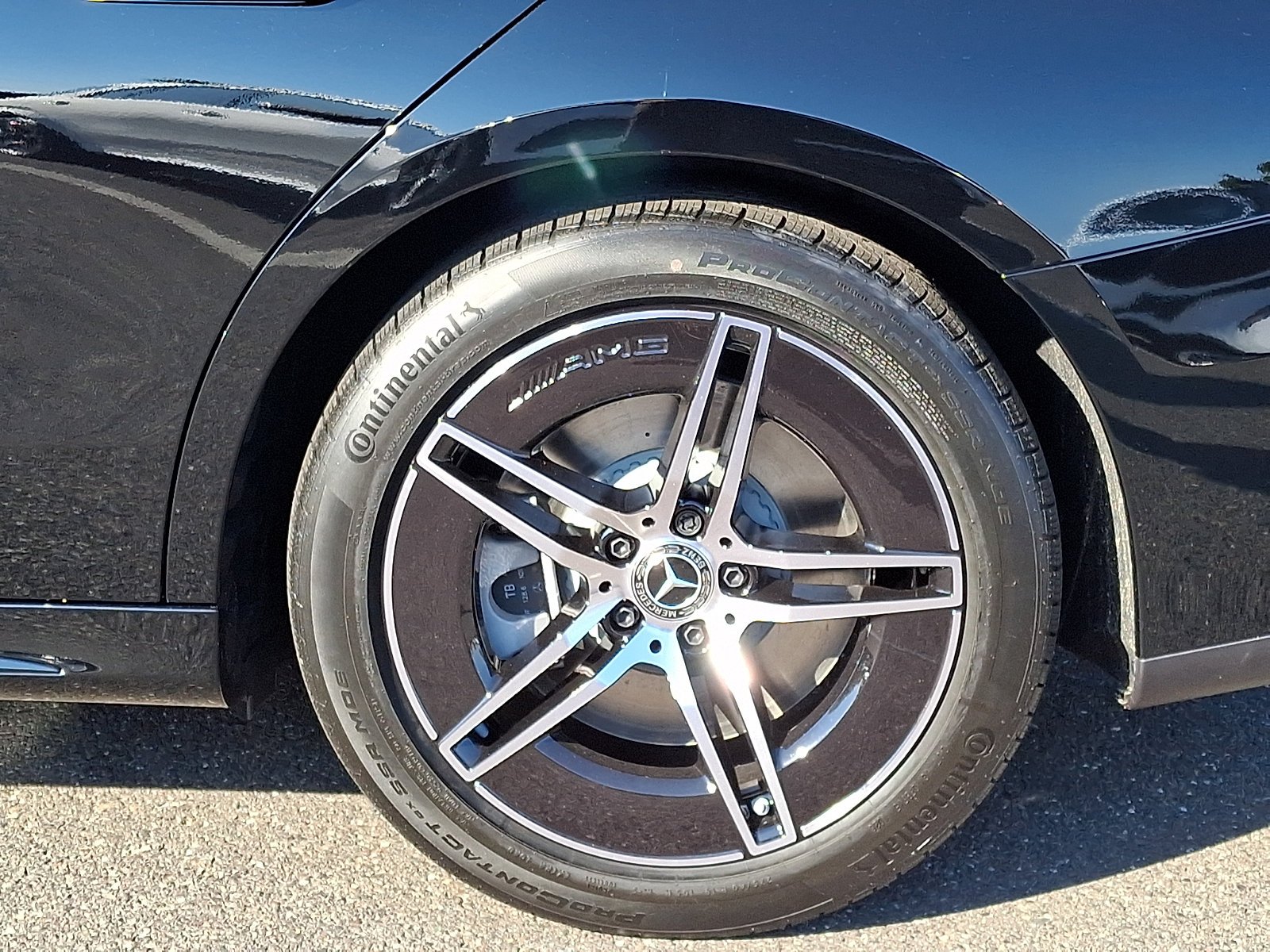 New 2027 Black Mercedes-Benz E 450 image 25