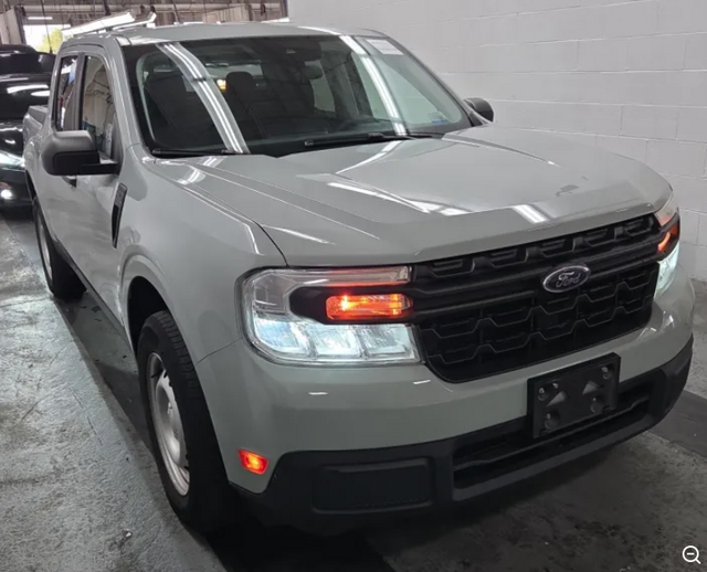 2022 Ford Maverick XL