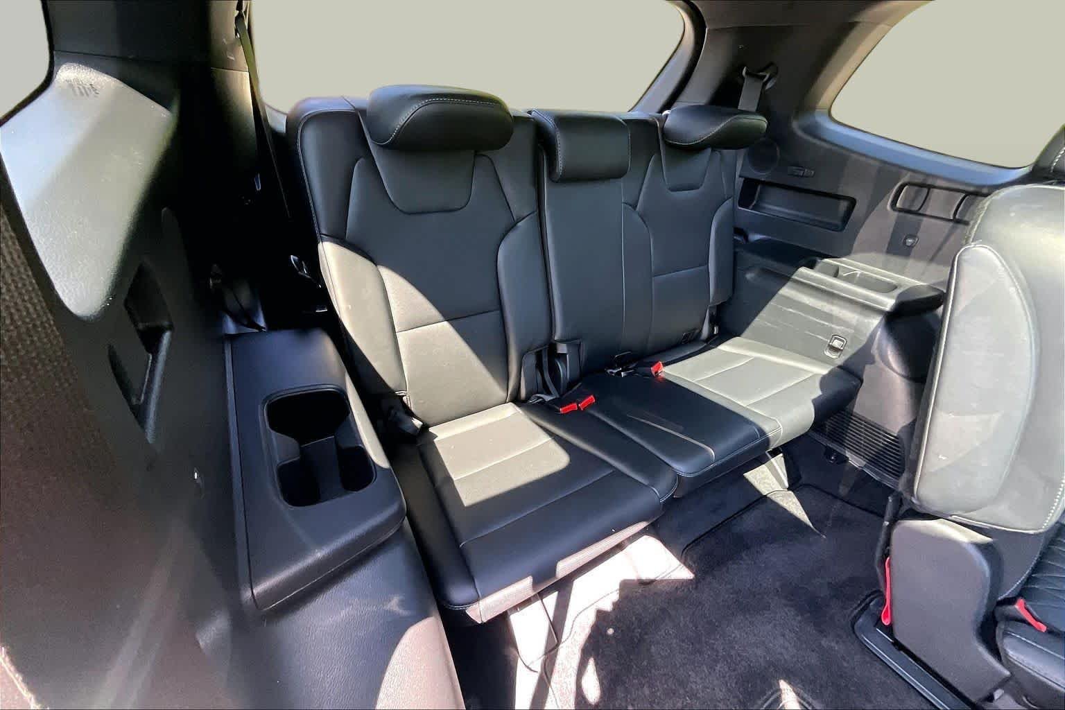 Used 2024 Dark Moss Kia SX Prestige X-Line image 23