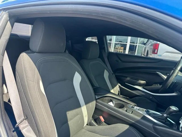 Used 2017 Hyper Blue Metallic Chevrolet SS image 12