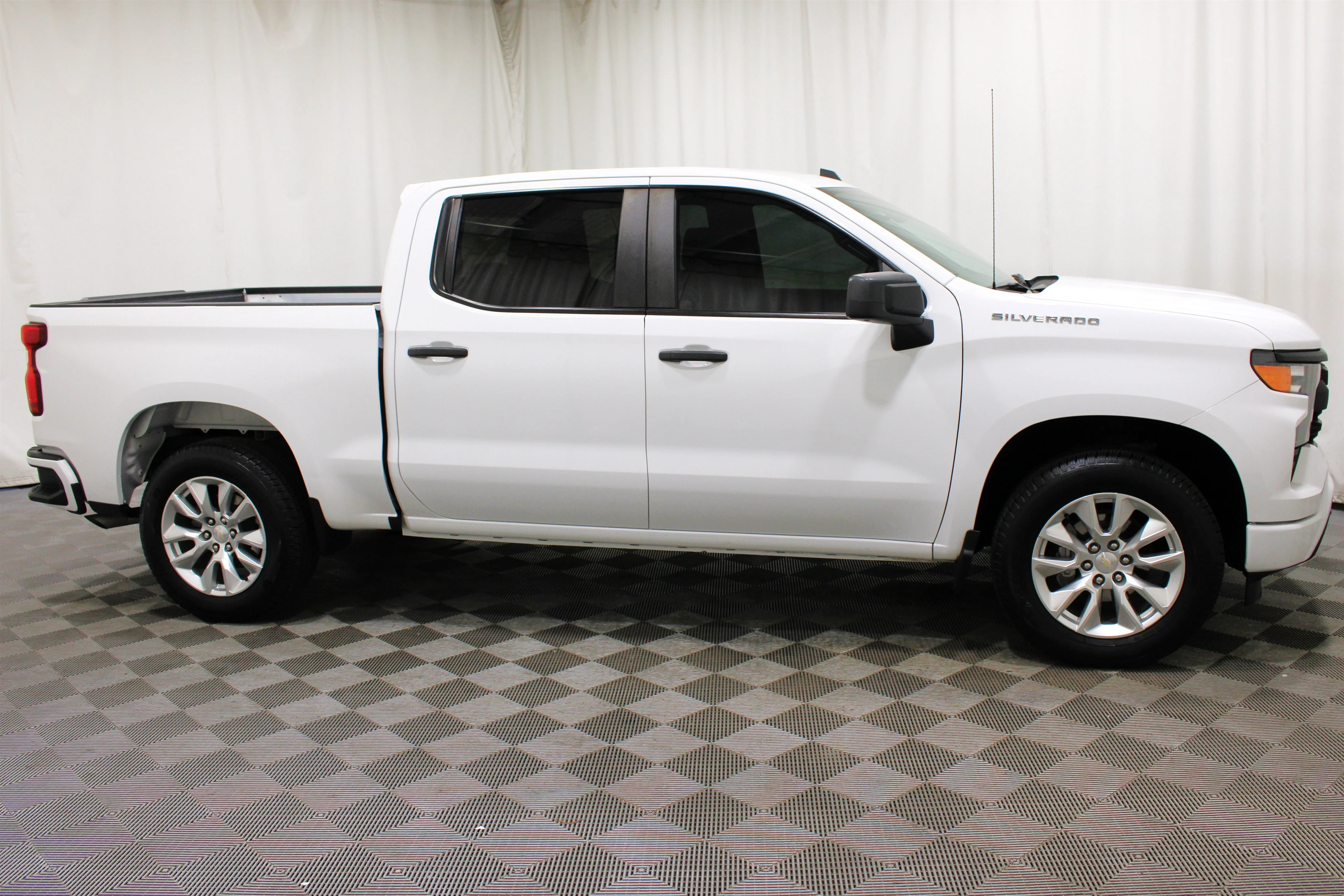 Used 2024 Summit White Chevrolet Custom image 26