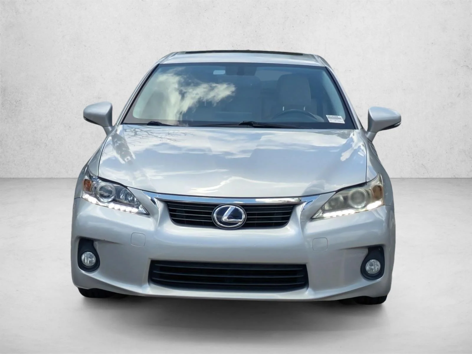 Used 2013 Silver Lining Metallic Lexus Hybrid image 2