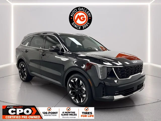 Pre-Owned 2025 Kia Sorento EX