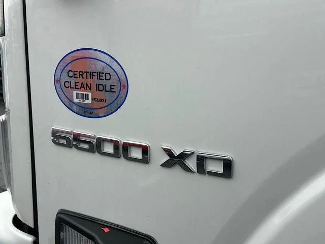 2023 Chevrolet Silverado 5500XD - Photo 11