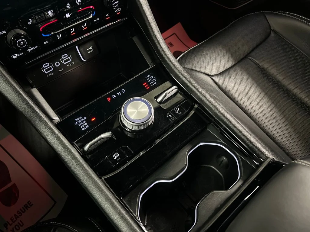 2023 Jeep Grand Cherokee Overland - Photo 47