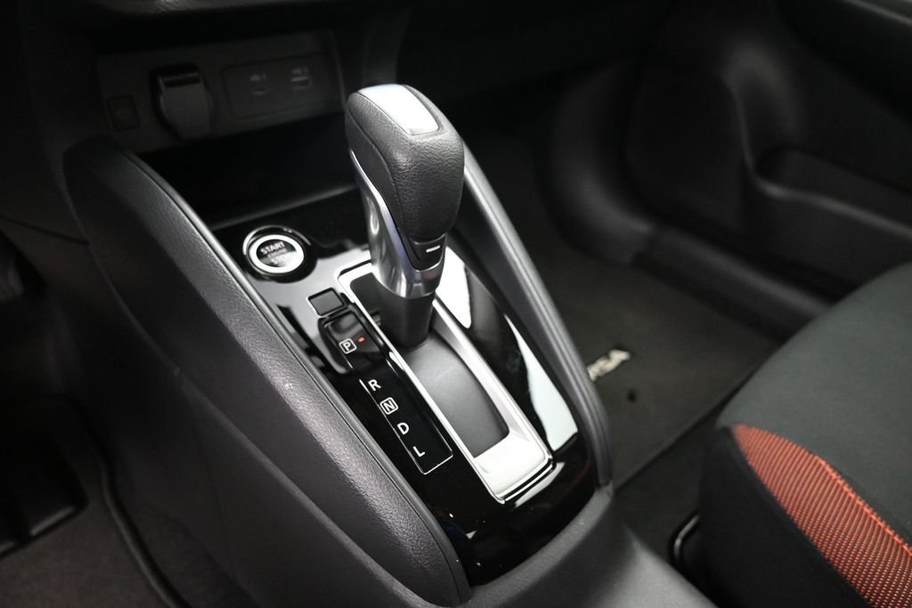 Used 2025 Black Nissan 1.6 SR image 23