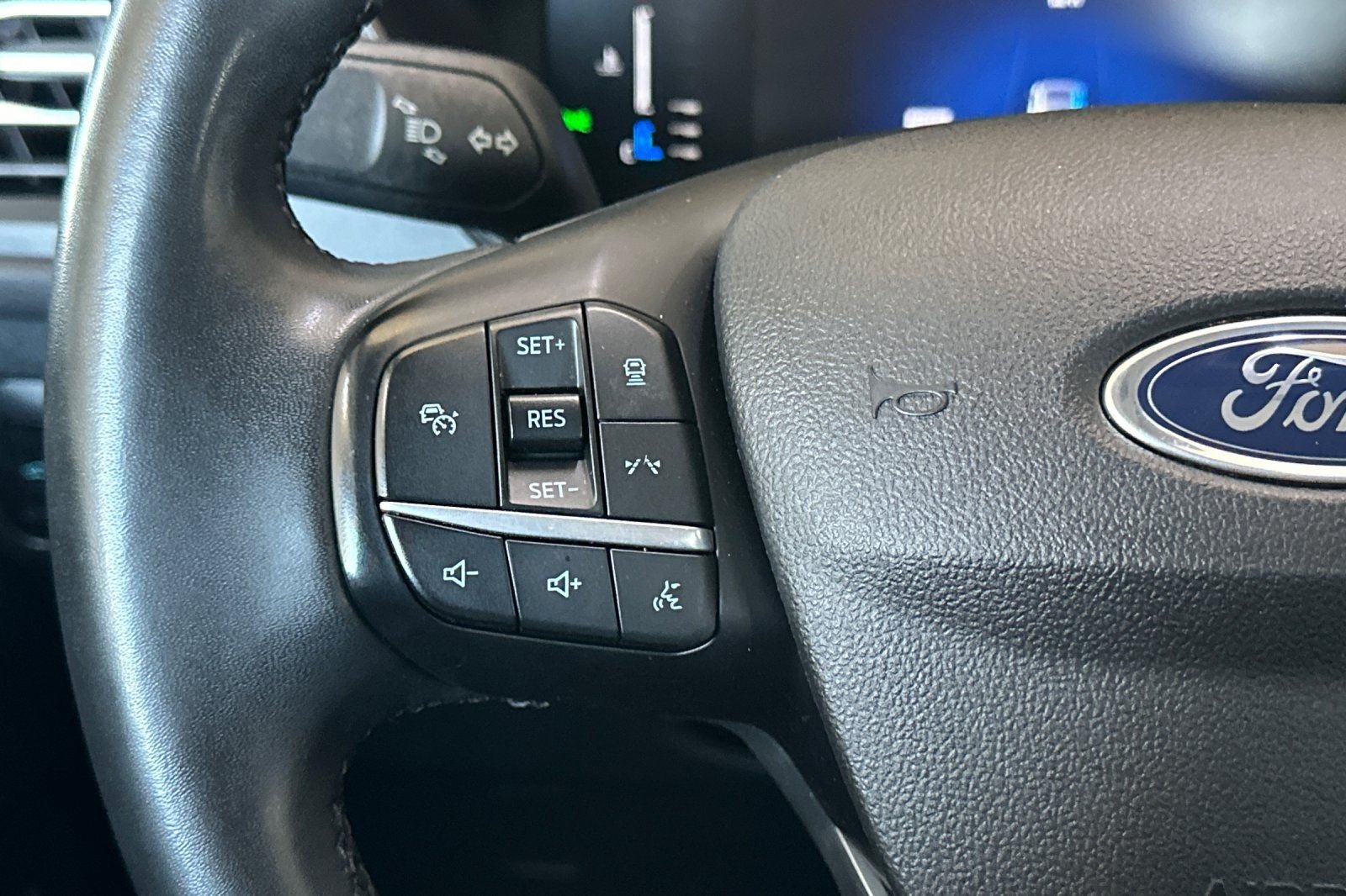 Used 2024 Blue Ford Active image 26
