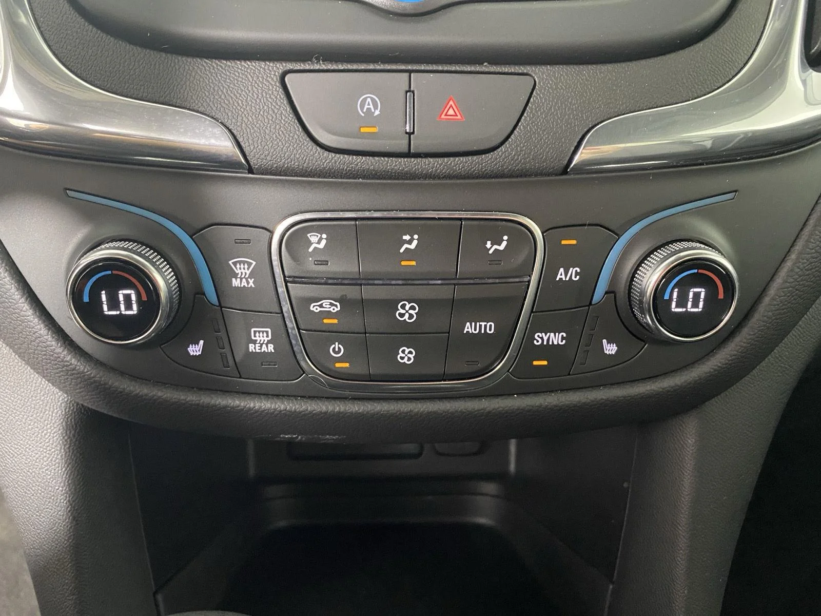 Used 2024 Lakeshore Blue Metallic Chevrolet LT image 21