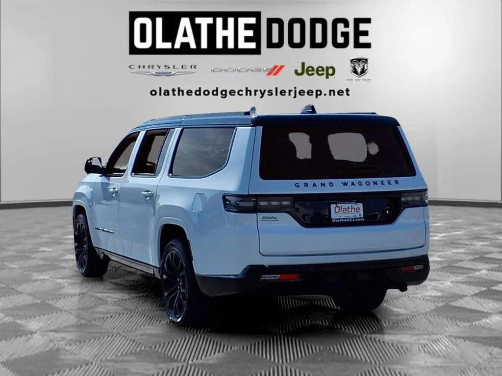 Used 2024 White Jeep Series II image 5