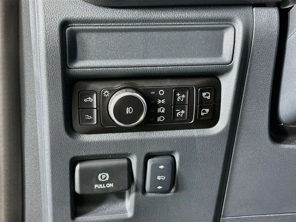 Used 2026 Avalanche Ford Raptor image 11