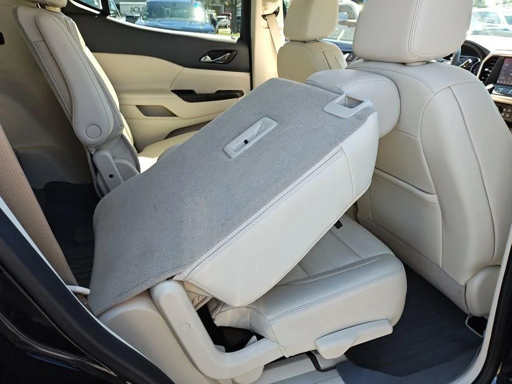 Used 2023 Black GMC Denali image 34