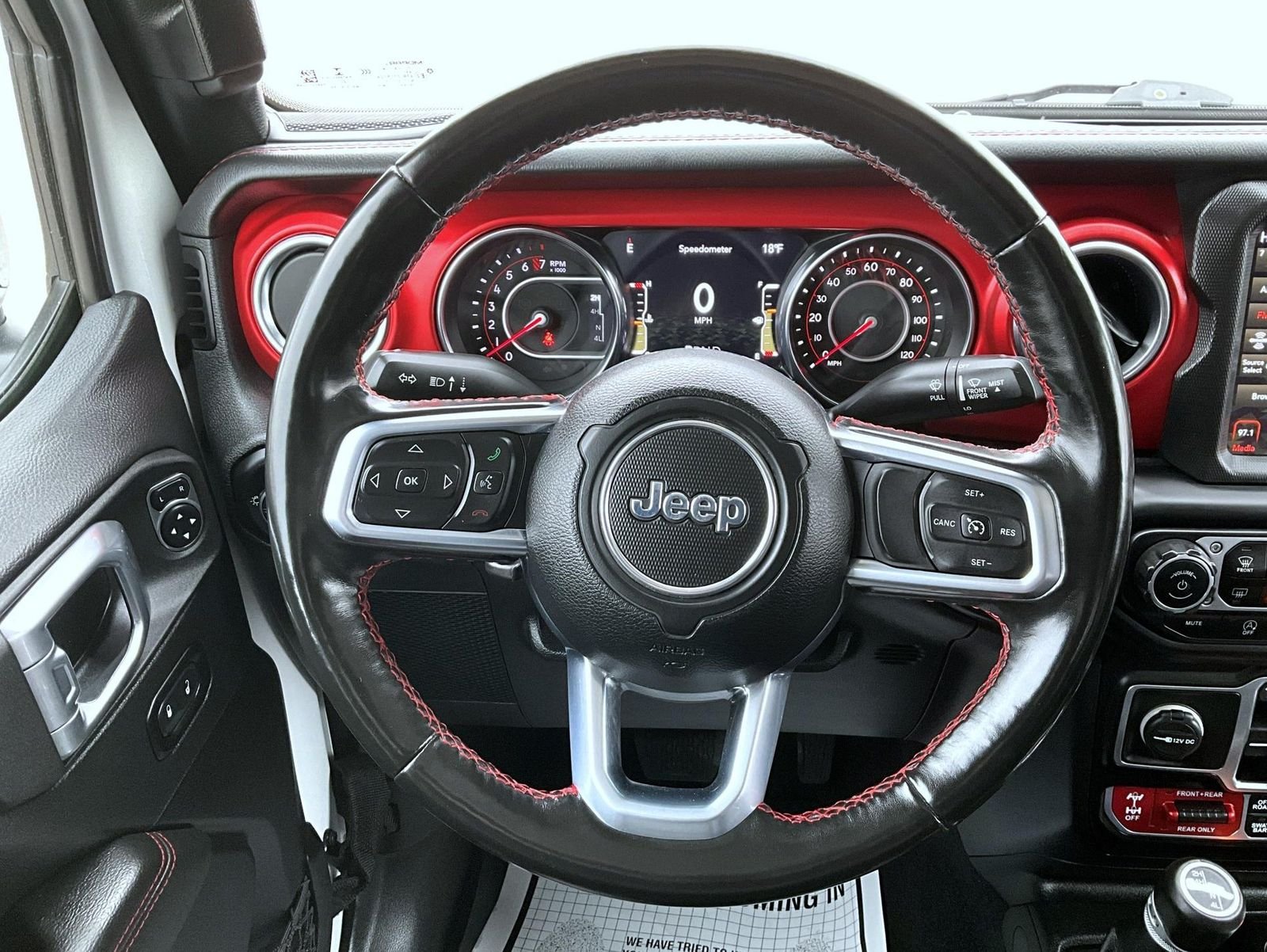 Used 2021 White Jeep Rubicon image 12