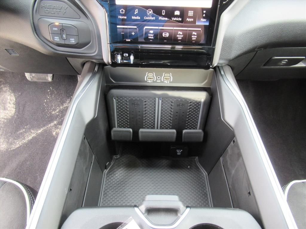 2026 RAM 2500 Laramie - Photo 24