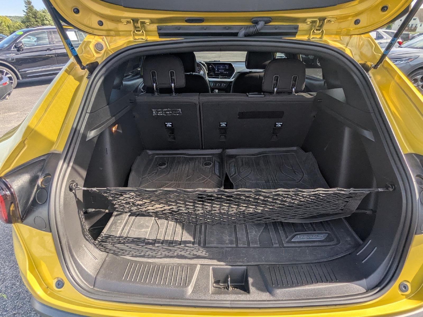 Used 2024 Nitro Yellow Metallic Chevrolet 1RS image 28