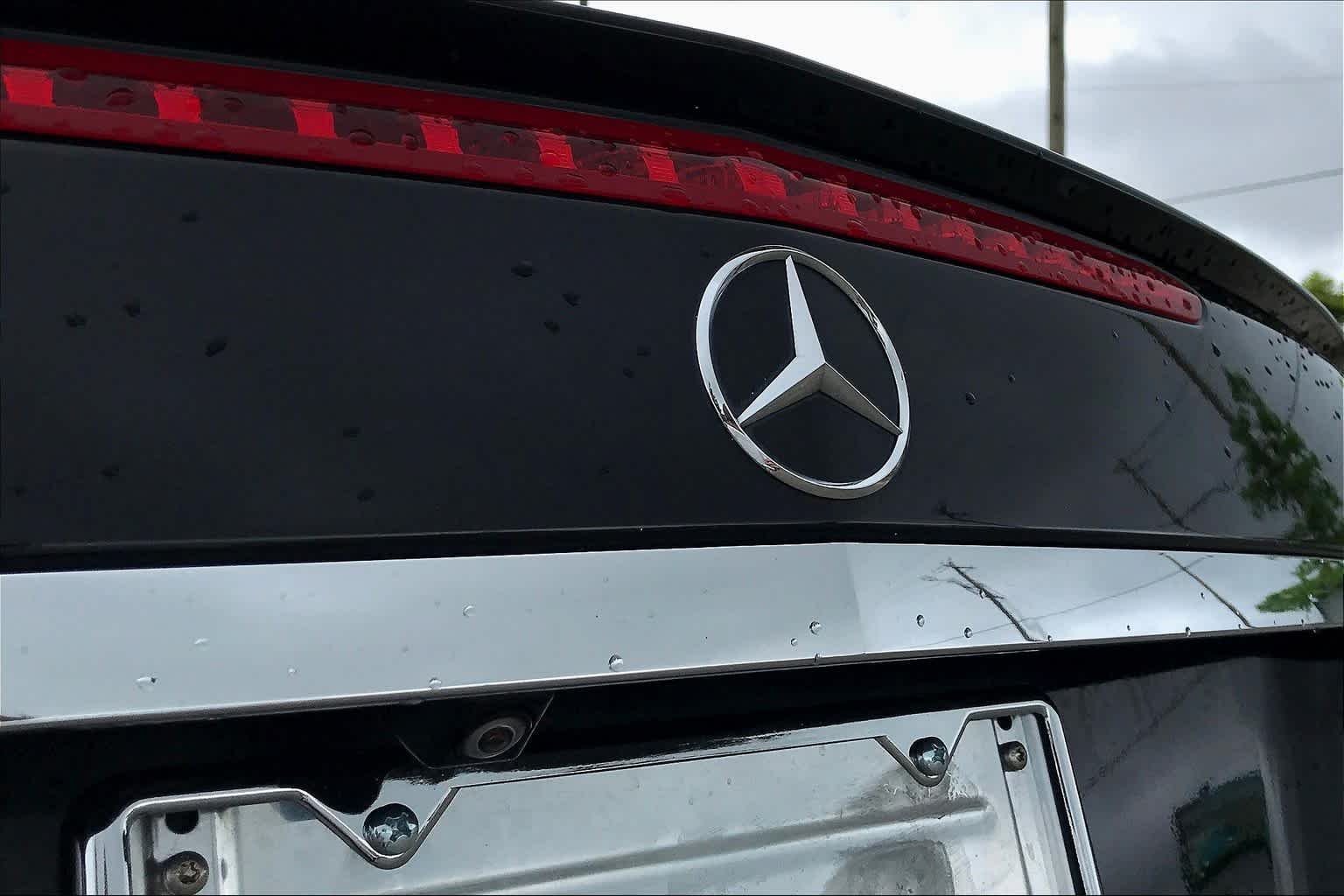 Used 2014 Black Mercedes-Benz E 350 image 27