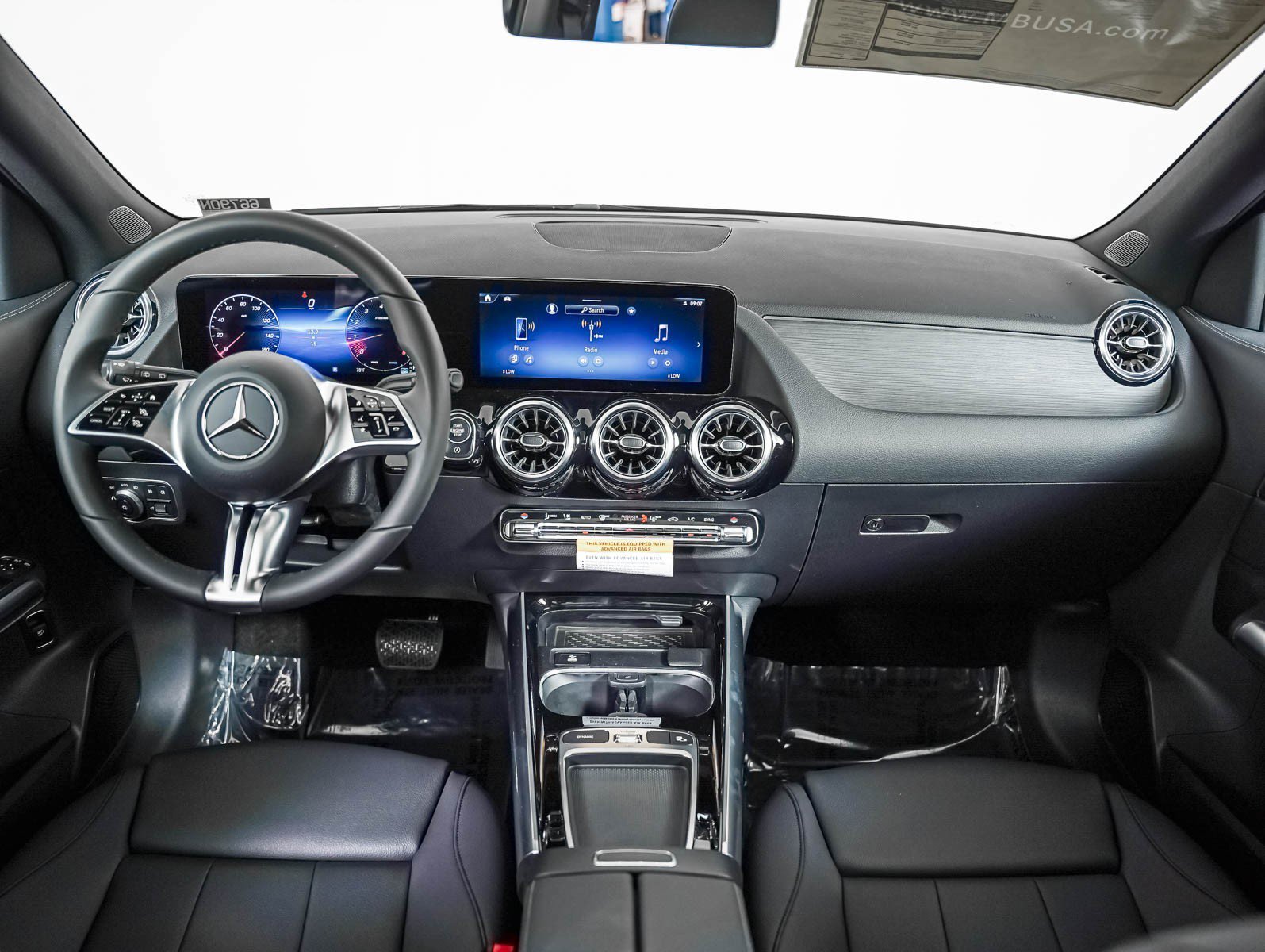 New 2026 Night Black Mercedes-Benz GLA 250 image 9