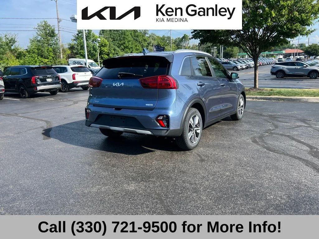 Certified Used 2022 Blue Kia EX Premium image 9