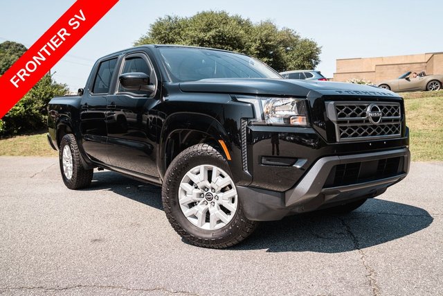 2022 Nissan Frontier SV