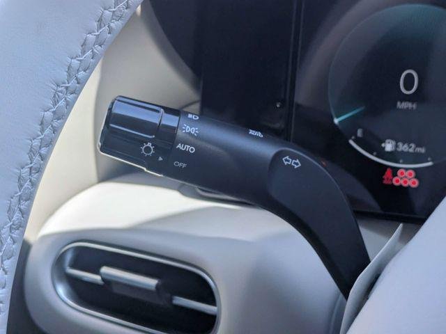New 2026 Red Hyundai SEL Premium 7P image 29