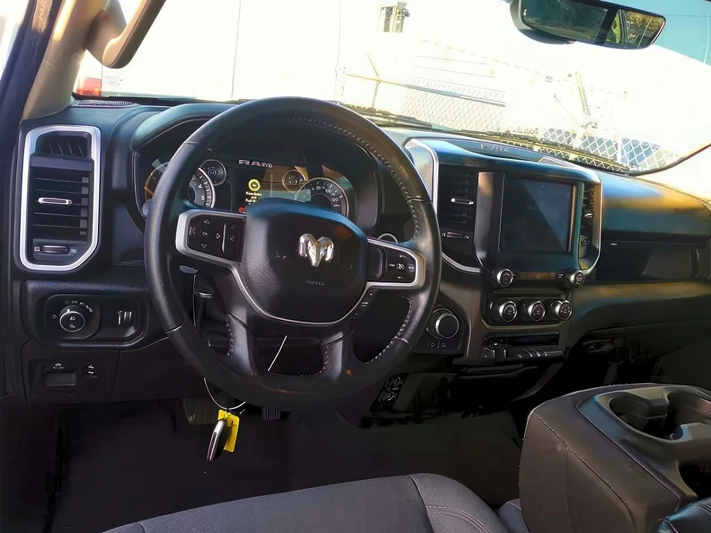 Used 2020 Bright White Clearcoat Ram Big Horn image 8