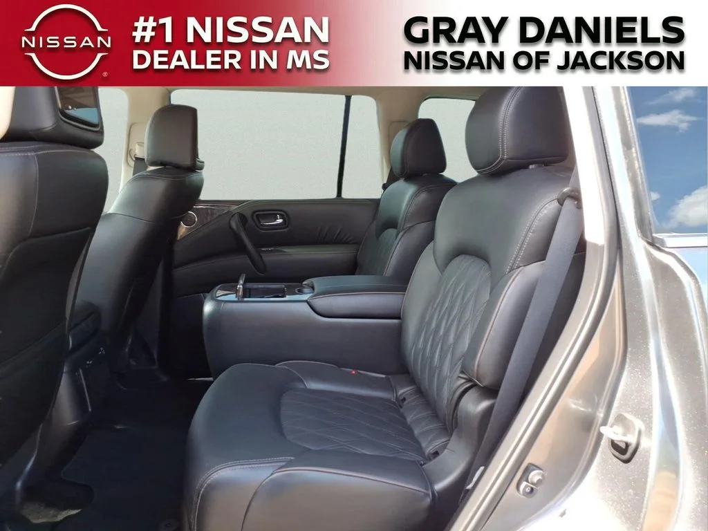 Used 2023 Gray Nissan Platinum image 26