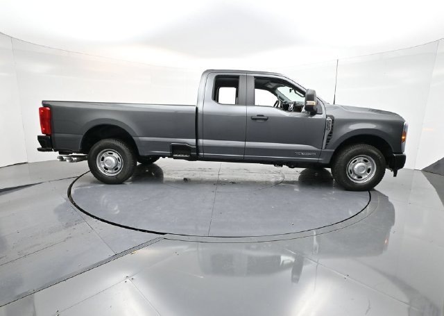 2026 Ford F-250 Super Duty XL - Photo 8