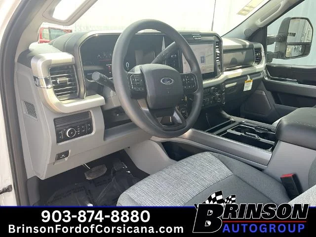 New 2026 Oxford White Ford F-350® XLT image 32